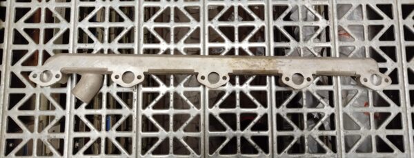 Collettore acqua IVECO 4641230