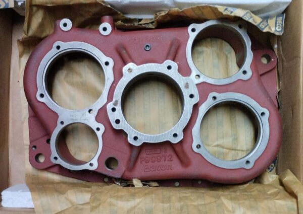 Coperchio cambio Fuller Iveco 8123689