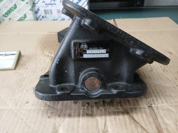 Adattatore presa di forza 3530051000 - immagine 2