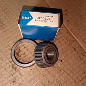 Cuscinetto SKF 32303 J2
