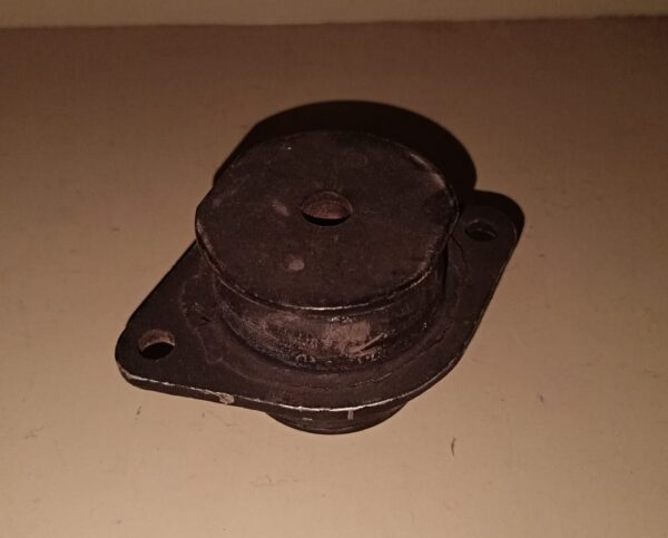 Tassello supporto FIAT 7563957 per FIAT Duna, Fiorino, Uno