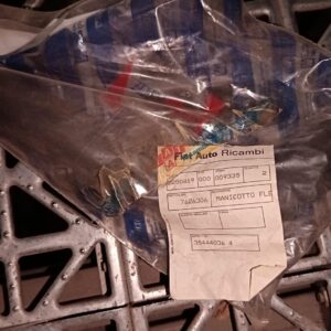 Manicotto flessibile inferiore radiatore FIAT 7626306 per FIAT Uno